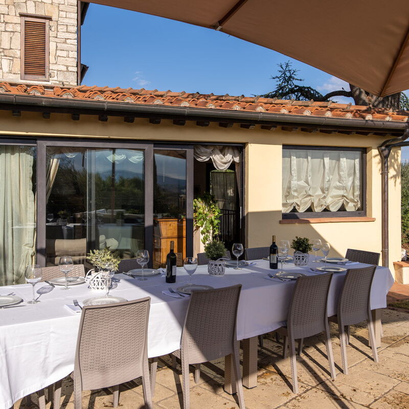 Villa L'elsa Beautiful Country Home With View: Autunno, Estate, Esterni, Giardino, Primavera