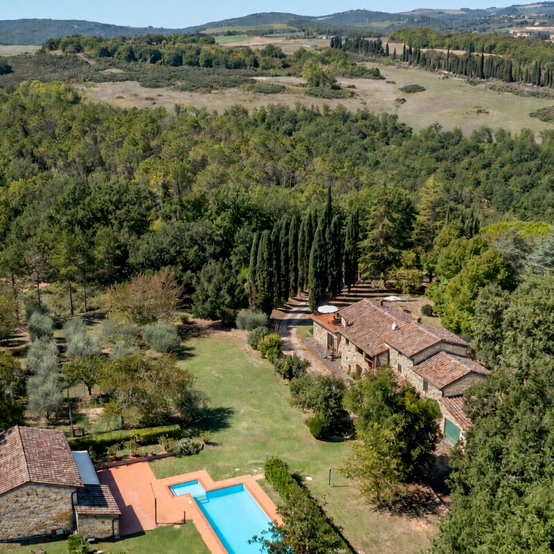 Casale del Timignano, Private Villa with Huge Garden and Pool