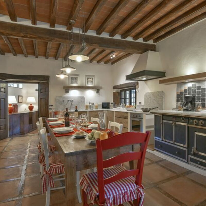 La Dimora del Chianti Dimora: Stunning Tuscan Villa on Vineyards