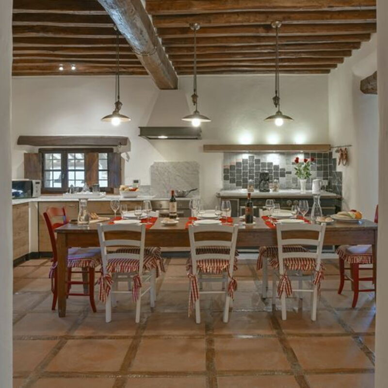 La Dimora del Chianti Dimora: Stunning Tuscan Villa on Vineyards