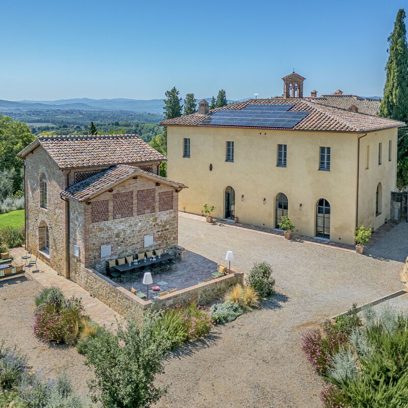 Villa del Mangia - Luxury Villa with Infinity Pool & Breathtaking Views of Siena