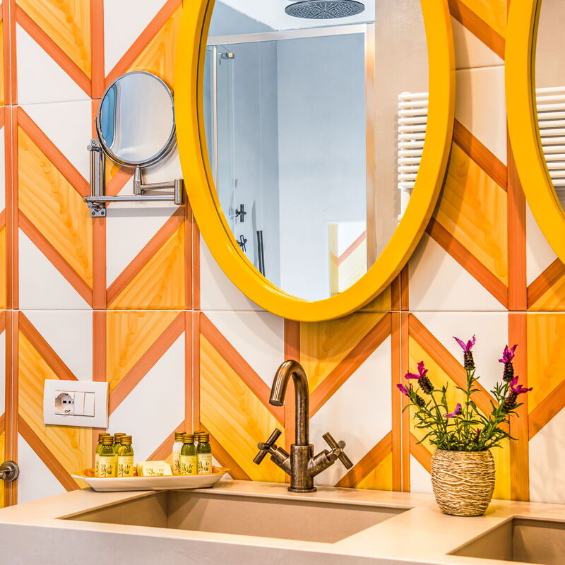 Sea Front with Panoramic View on the Napoli Gulf: Stunning Sunset on the Vesuvio