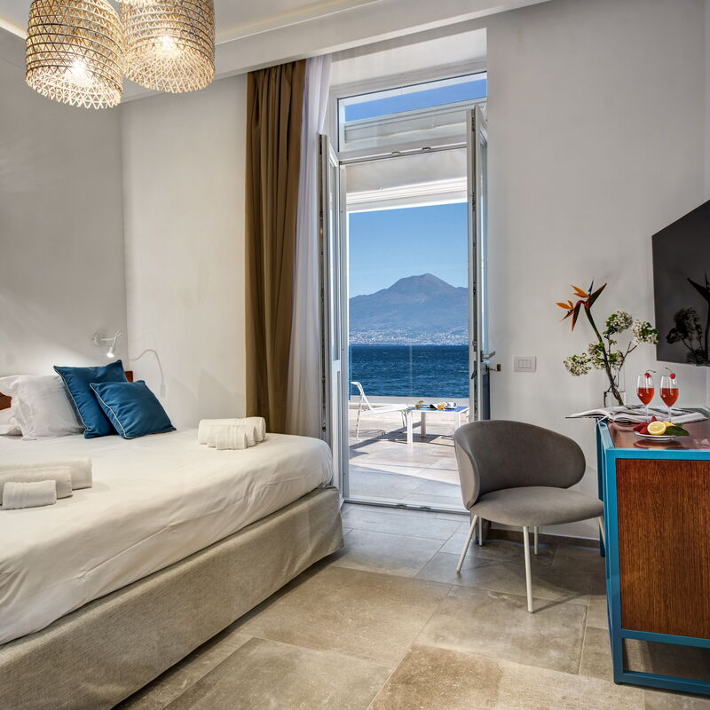 Sea Front with Panoramic View on the Napoli Gulf: Stunning Sunset on the Vesuvio