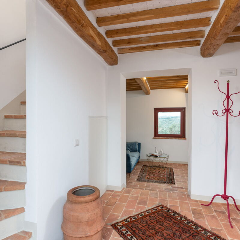 Marielena Authentic Chianti Retreat: Panoramic Views & Private Hot Tub for a Chianti Lifestyle Experience with Private Wine Tasting