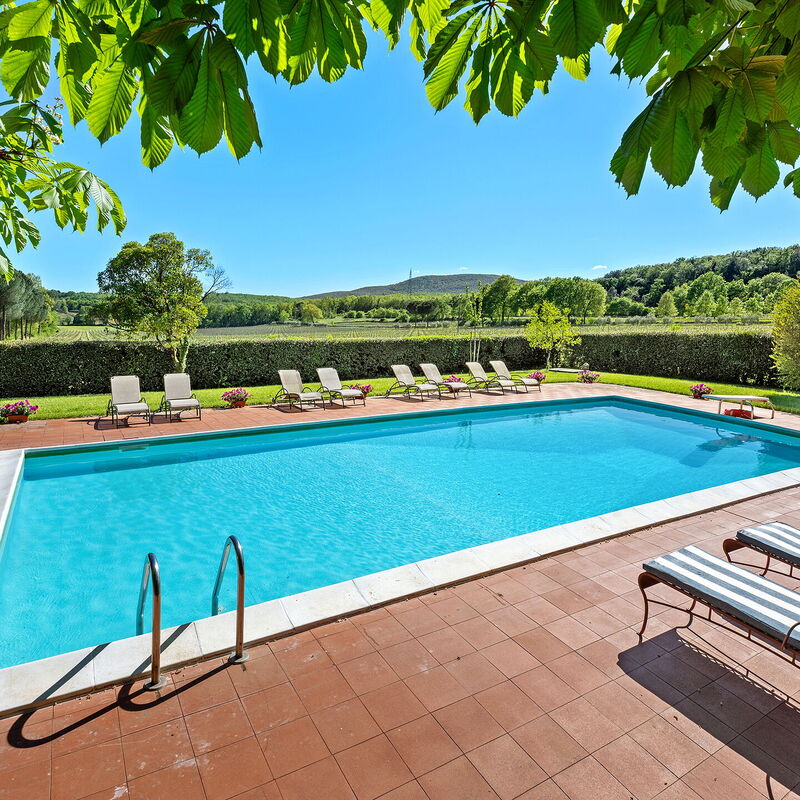 Medieval Castle Living: Vineyards, Swimming Pool & Rustic Tuscan Charm