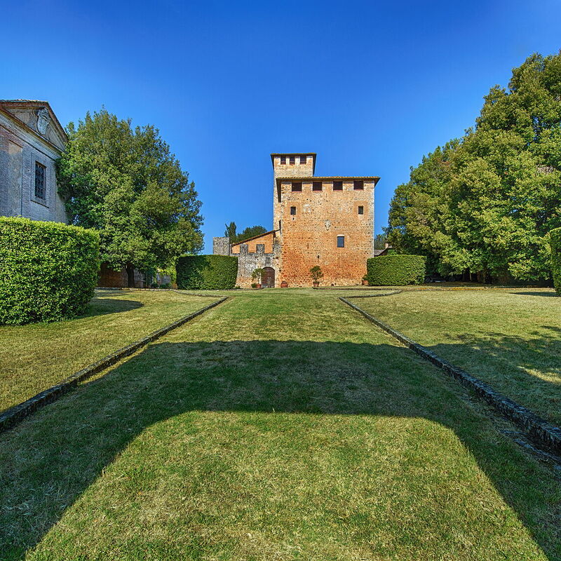 Medieval Castle Living: Vineyards, Swimming Pool & Rustic Tuscan Charm