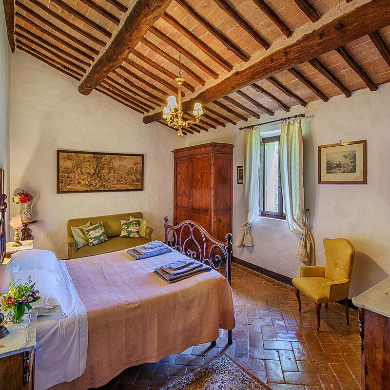 Medieval Castle Living: Vineyards, Swimming Pool & Rustic Tuscan Charm