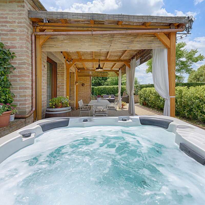 Capanna Di Elfo: all'aperto, Autunno, Estate, Idromassaggio, Primavera