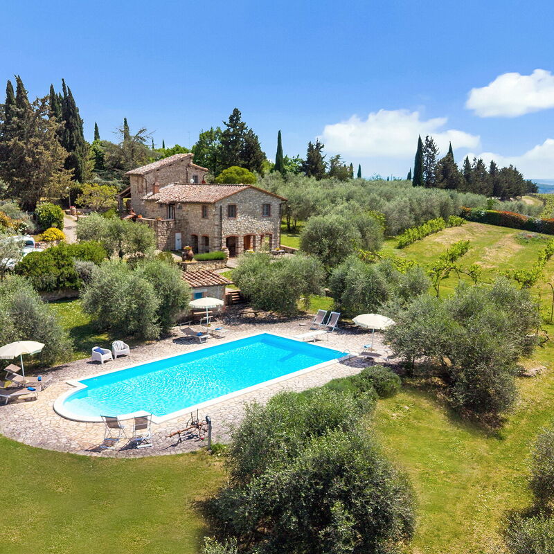 San Sano Retreat, Chianti Vineyard Views & Diving