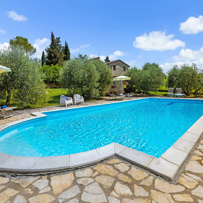 San Sano Retreat, Chianti Vineyard Views & Diving