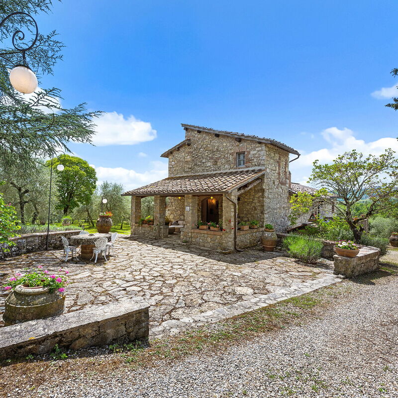 San Sano Retreat, Chianti Vineyard Views & Diving