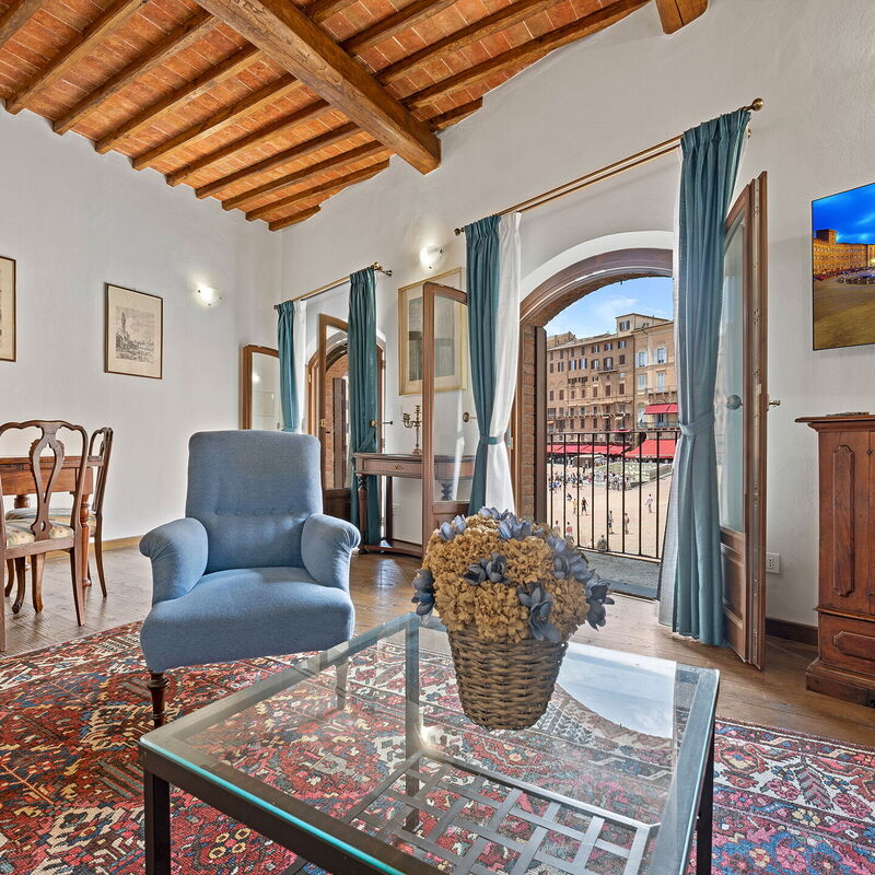 La Piazza Grand Vista Suite