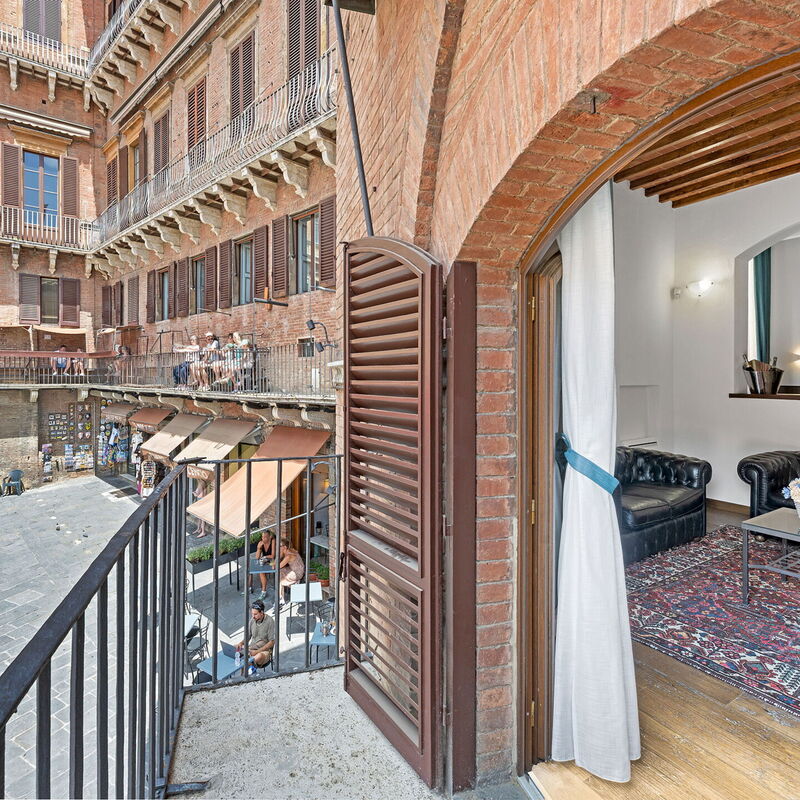 La Piazza Grand Terrace Villa