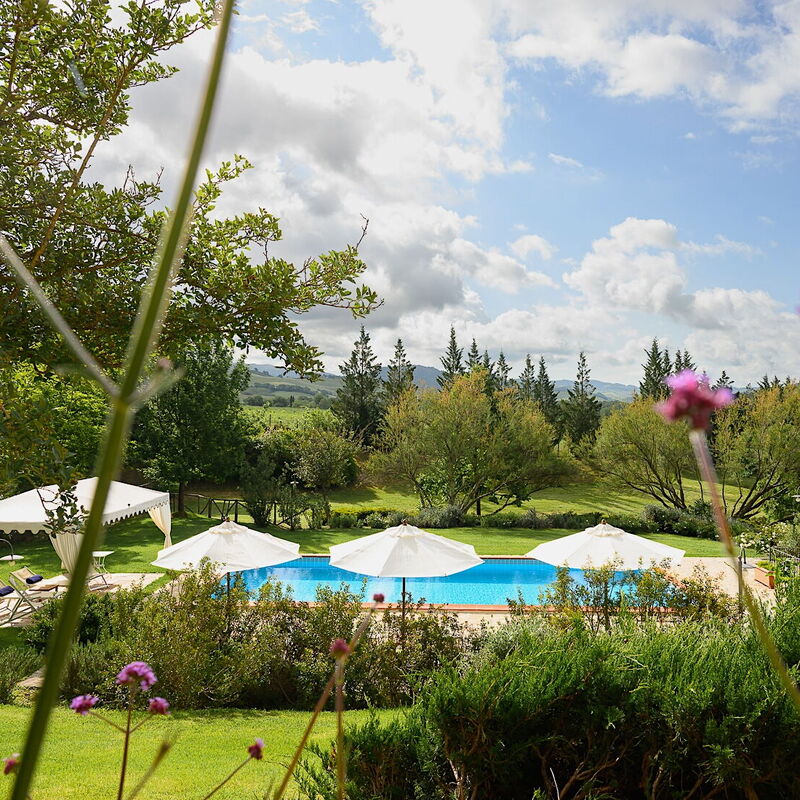 Tuscan Hamlet Relais Piettorri