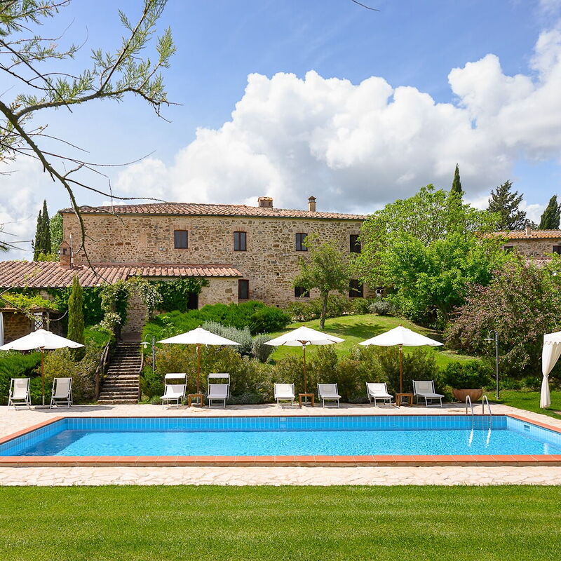 Tuscan Hamlet Relais Piettorri