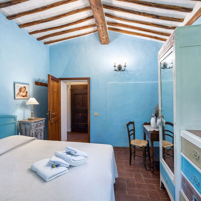 Podere Lorena, Charming Tuscan Farmhouse